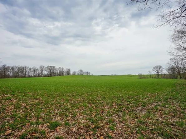 Stoneburner Rd, Crooksville, OH 43731
