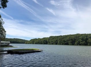 48 Lillian Rd, Mahopac, NY 10541