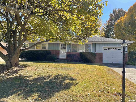 4th image of 2624 W Scenic Dr