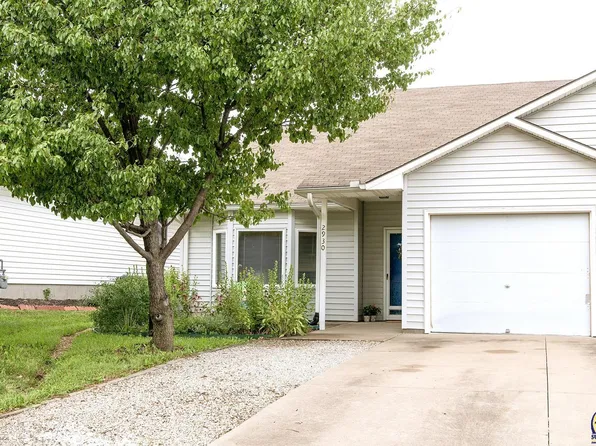2930 SE Walnut Dr, Topeka, KS 66605