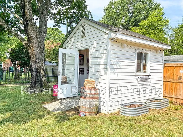 4707 Fitzhugh Ave — Photo 27