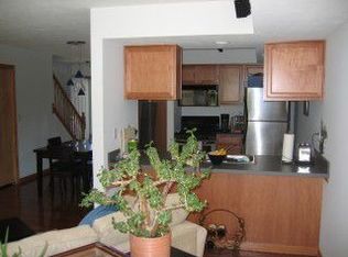 7701 Brandywine Creek Dr APT 301, Northfield, OH 44067