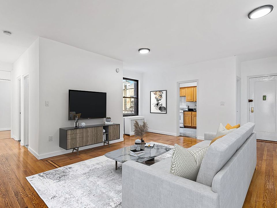 1st image of 99 E 4th St APT 5A