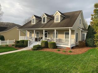 128 Trillium Dr, Andersonville, TN 37705