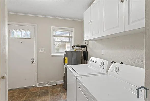 1141 W Cook Rd — Photo 12