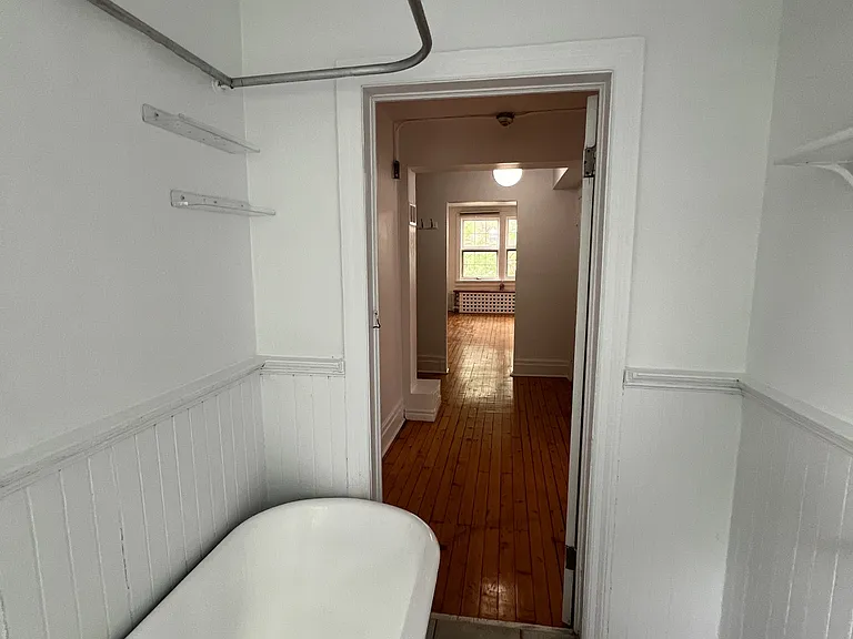 301 Wilbrod St #7 — Photo 24