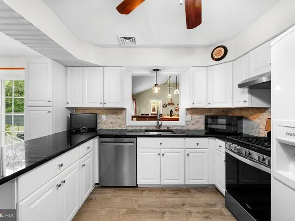 3129 Reading Ave, Hammonton, NJ 08037