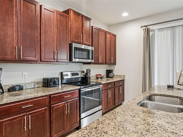 310 Pendant Ct — Photo 7