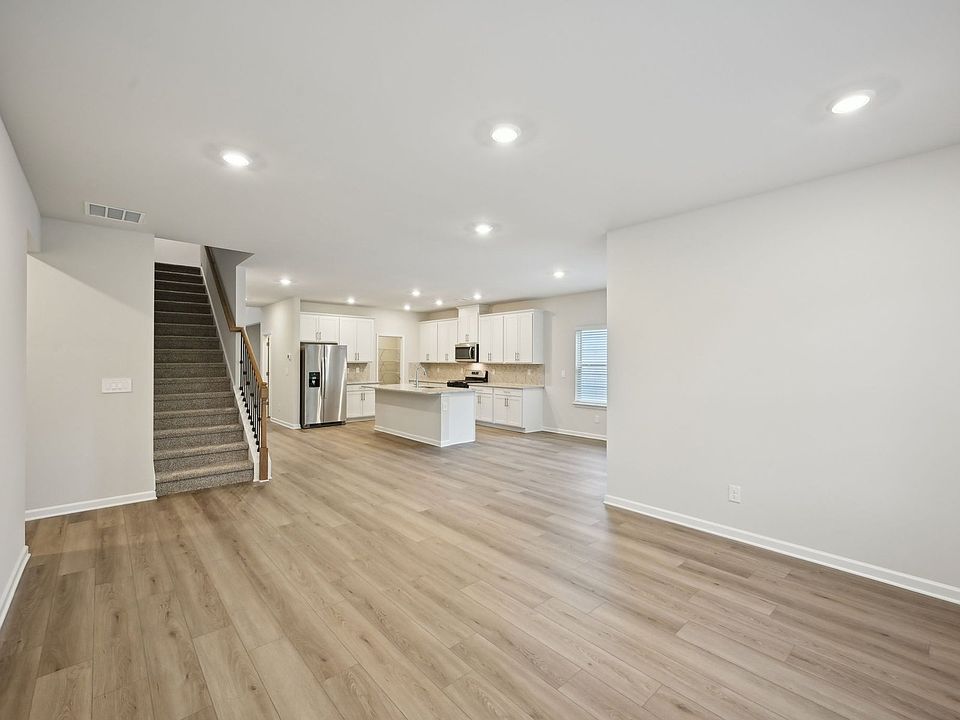 The Sherwood floorplan with the Elemental White interior package.