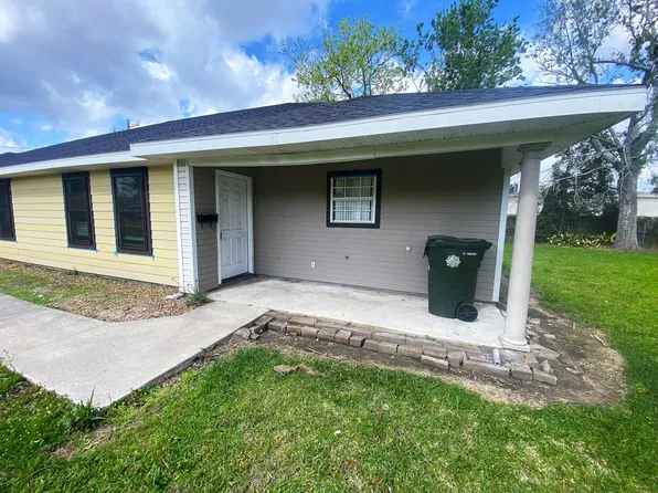 307 E Claude St, Lake Charles, LA 70605