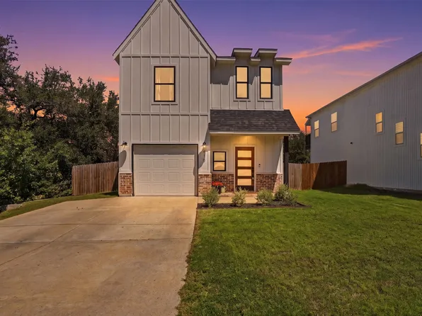 916 Devils River Dr, Granbury, TX 76048