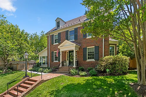 3908 Oliver St Photo 1