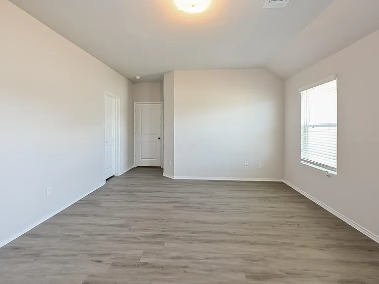 Briggs Dr — Photo 14