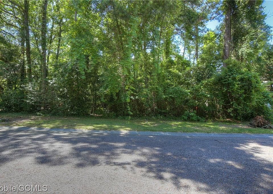 1st image of 113 Durnford Hill Ct