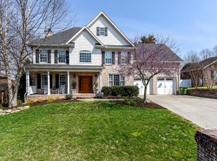 908 SW Cross Rd, Maryville, TN 37803