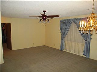 3rd image of 92 Hornet Dr