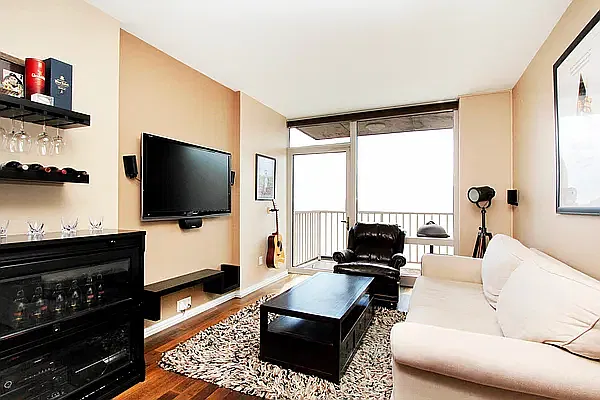 Rented by Corcoran | media 1