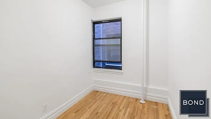 Rented by Bond New York | media 14