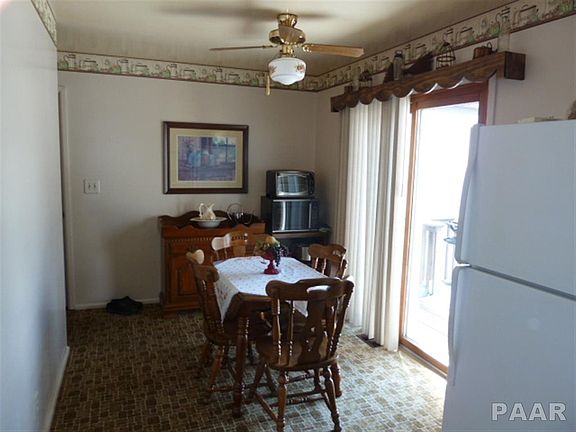 3rd image of 109 Oriental Dr