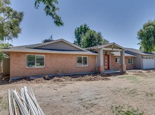 33 E Lawrence Rd, Phoenix, AZ 85012