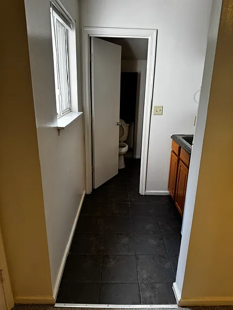 Studio, 450 sqft, $900 — Photo 2