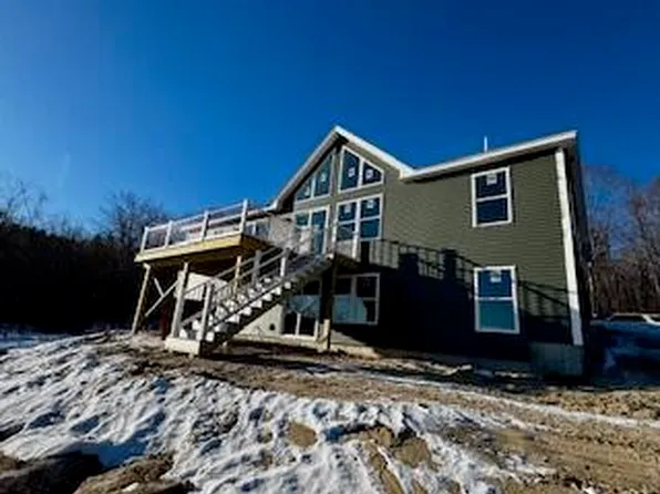 17 Kennedy Lane, Naples, ME 04055