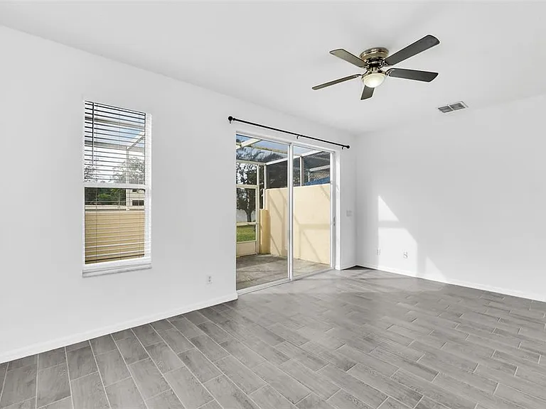1160 S Beach Cir — Photo 11