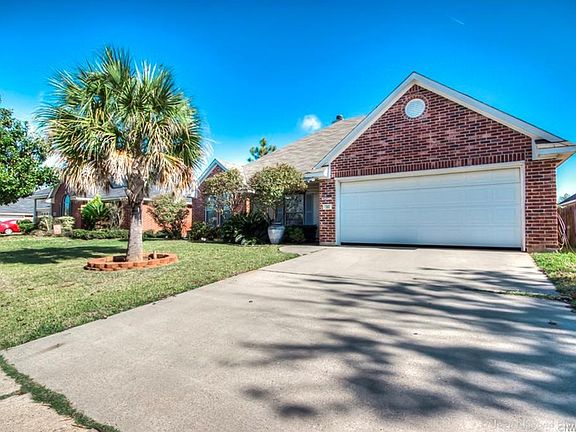4th image of 200 Heritage Dr