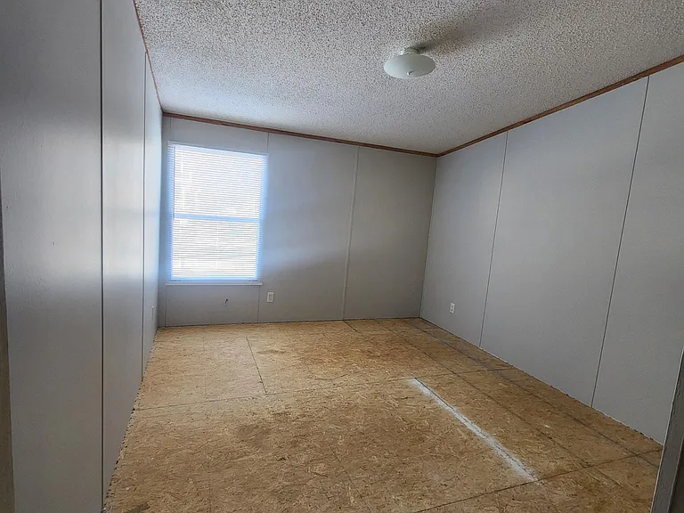 608 Billy Bryan Ave — Photo 9