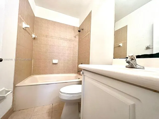5400 NW 107th Ave #410 — Photo 9