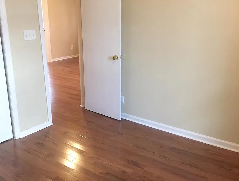 1120 Cedar Ave #1 — Photo 10