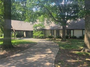 11460 W 155th Ter, Overland Park, KS 66221