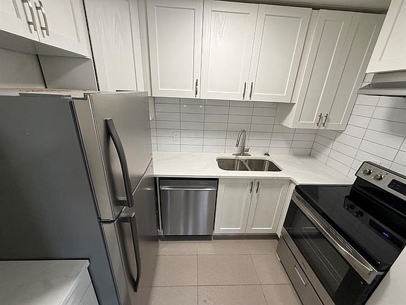 5th image of 1207 E 44th St SE #B
