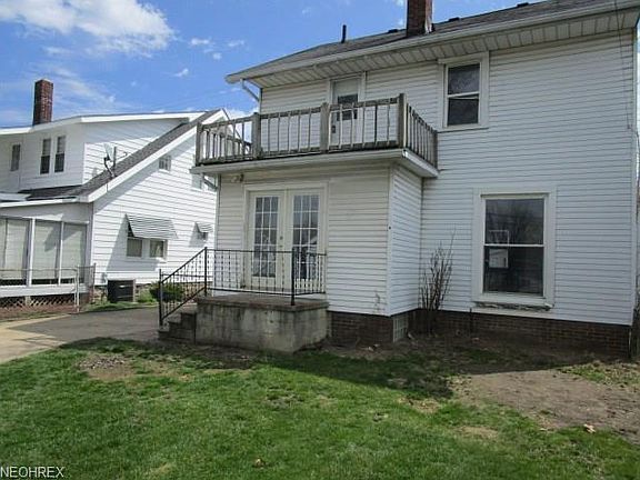 2nd image of 2310 W Erie Ave