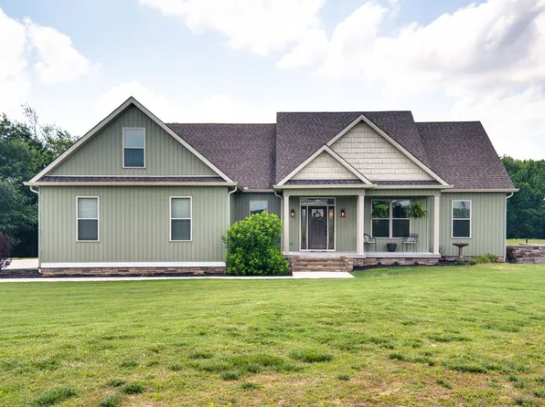 198 Camargo Rd, Fayetteville, TN 37334
