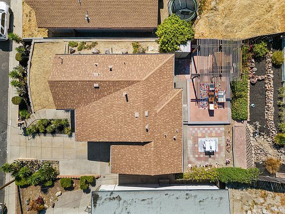 5th image of 1358 7th Street