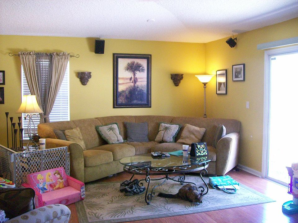 1st image of 1007 Moosehead Dr