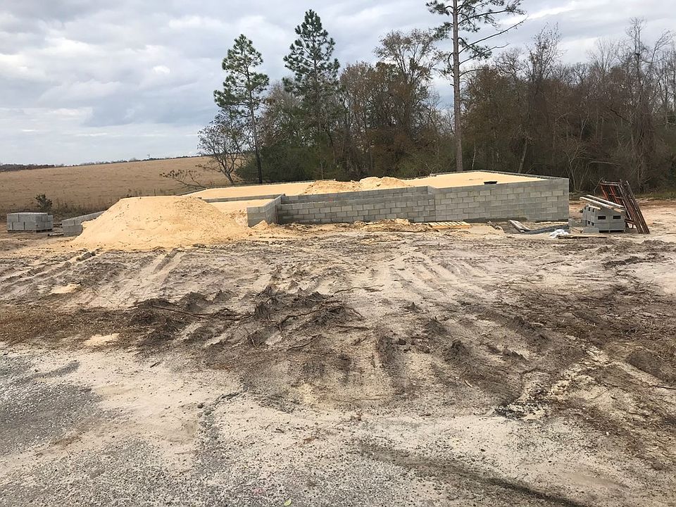 2nd image of 38 Arbor Rd