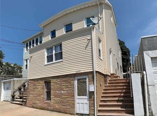 2239 123rd St, Flushing, NY 11356