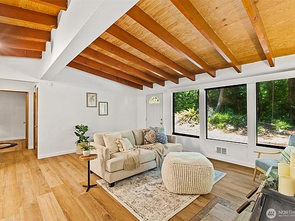 4th image of 1333 Lowe Avenue