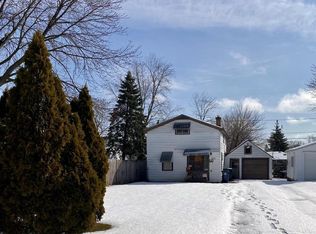 1313 Oregon St, Racine, WI 53405