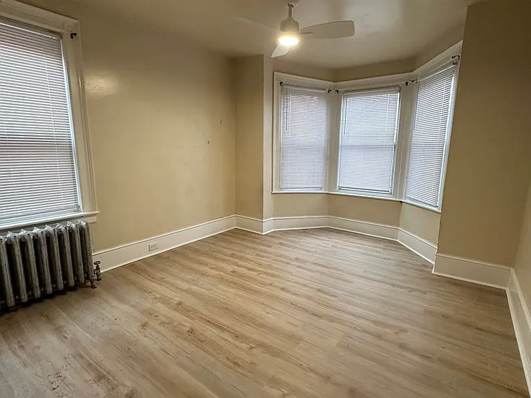 1306 West Hunting Park Avenue — Photo 14