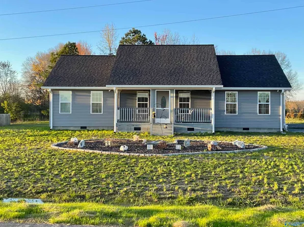 1871 Marshall Rd, Rainsville, AL 35986