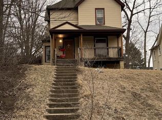 439 S Parker Dr, Janesville, WI 53545