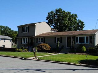 21 Karen Dr, North Providence, RI 02911