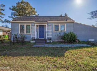 202 McCoy St, Cove City, NC 28523