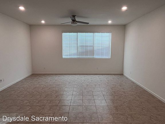 3rd image of 3256 Sunny Gate Ln