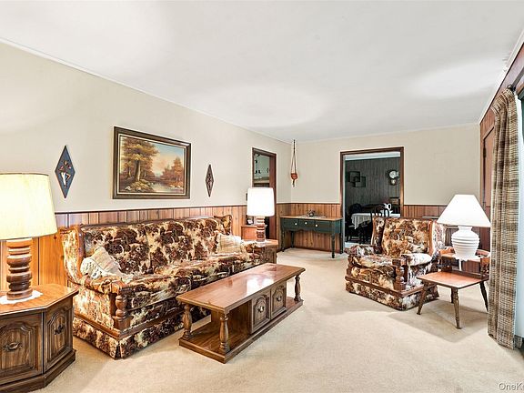 3rd image of 35 Hapeman Hill Road