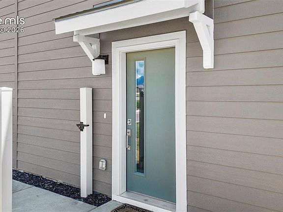 2nd image of 7431 Alatna Pl