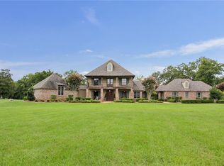 3207 Rigolette Rd, Pineville, LA 71360